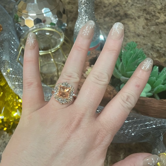 18K Rose Gold Plated Champagne Cubic Zirconia Ring - Picture 7 of 7